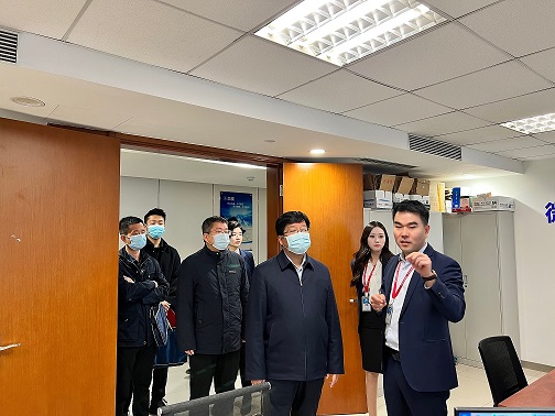 咸阳市人社局局长史红歧一行来我司调研考察(图2)